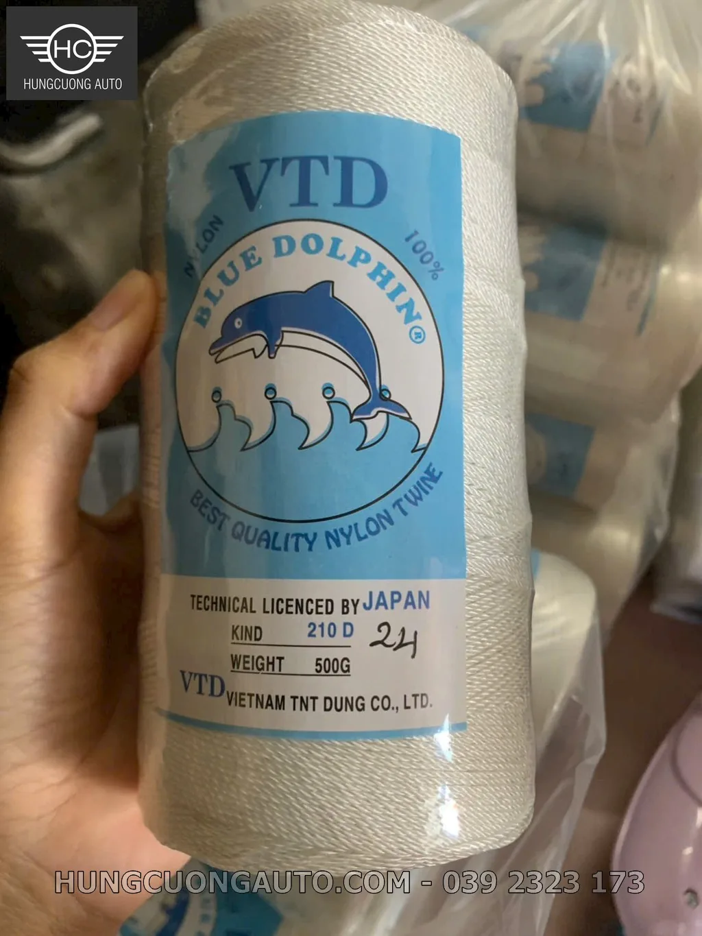 Cuộn chỉ polyester trắng VTD dùng gia công dây và sản phẩm kỹ thuật, phù hợp nội dung “Báo Giá Dây Dù Số Lượng Lớn Từ 10km Cho Dự Án”