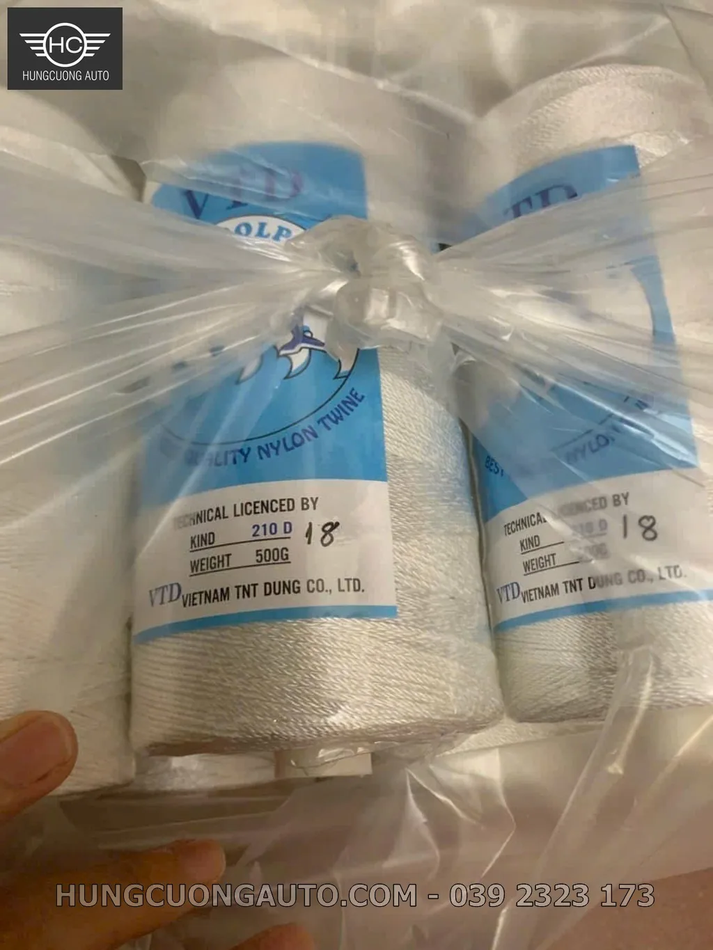 Cuộn chỉ polyester trắng VTD dùng gia công dây và sản phẩm kỹ thuật, phù hợp nội dung “Mua Dây Dù Ở Đâu Tổng Kho Giao Hàng Toàn Quốc”