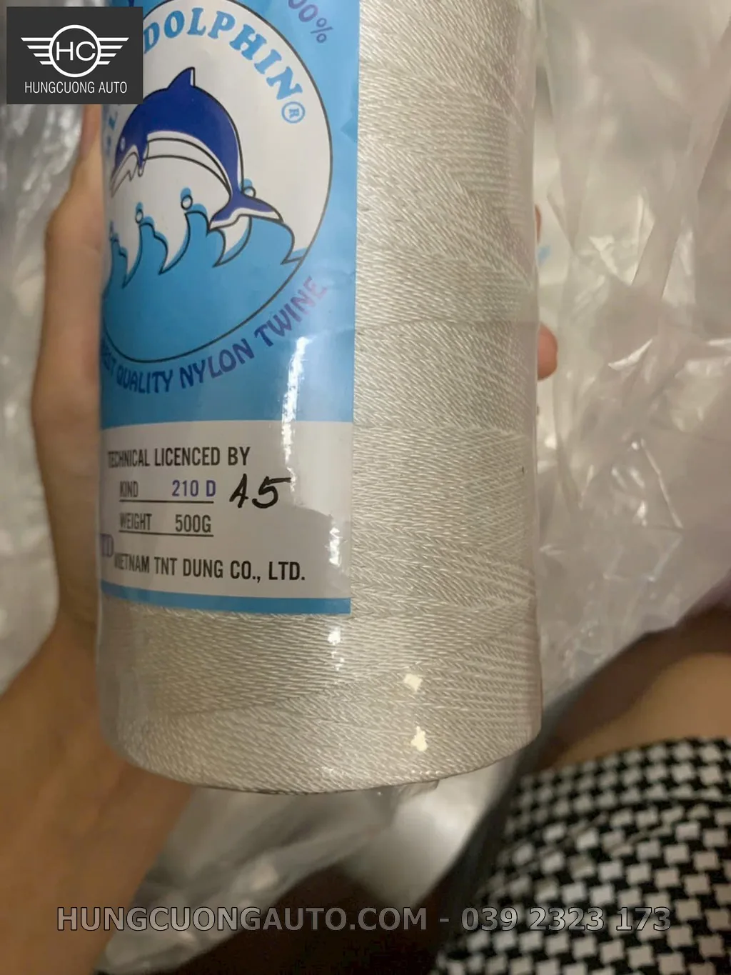 Cuộn dây polyester cường lực thực tế tại kho Hùng Cường Auto, phù hợp nội dung “Dây Dù Hay Cáp Inox: Loại Nào Phù Hợp Mái Bạt”