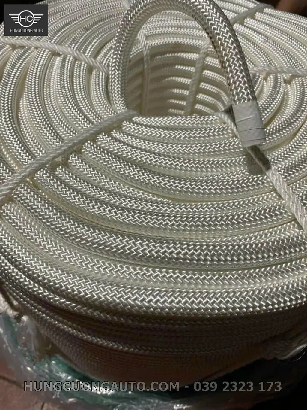 Dây dù Phi 10 bông bện trắng dùng kéo bạt