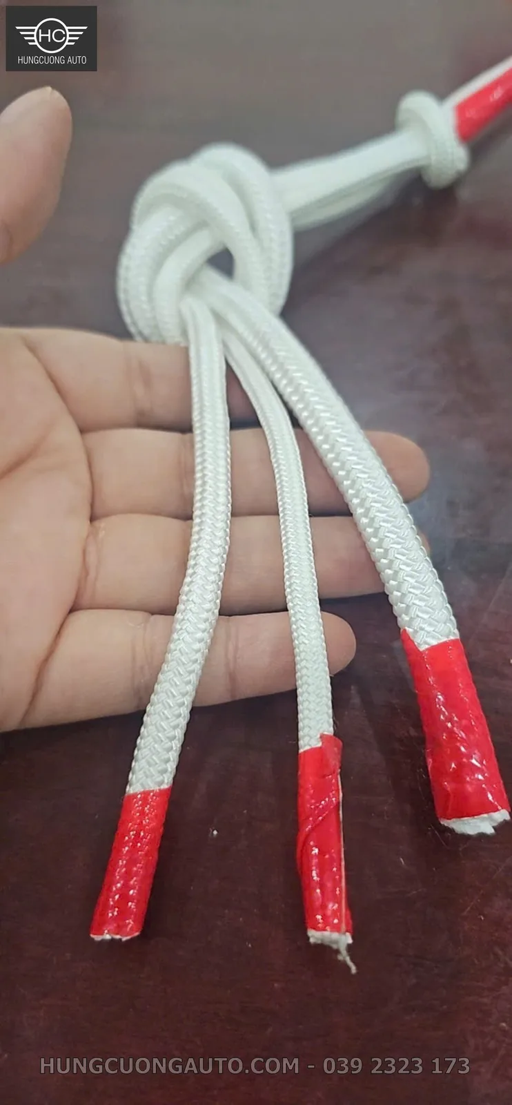 Dây polyester cường lực thực tế tại kho Hùng Cường Auto, phù hợp nội dung “Dây Dù Ngoài Trời Dùng Được Bao Lâu”