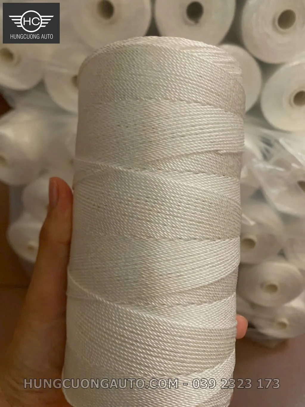Dây dù được đóng gói sẵn sàng giao hàng toàn quốc, phù hợp nội dung “Quy Cách Cuộn Dây Dù: Khối Lượng, Chiều Dài Và Cắt Theo Yêu Cầu”