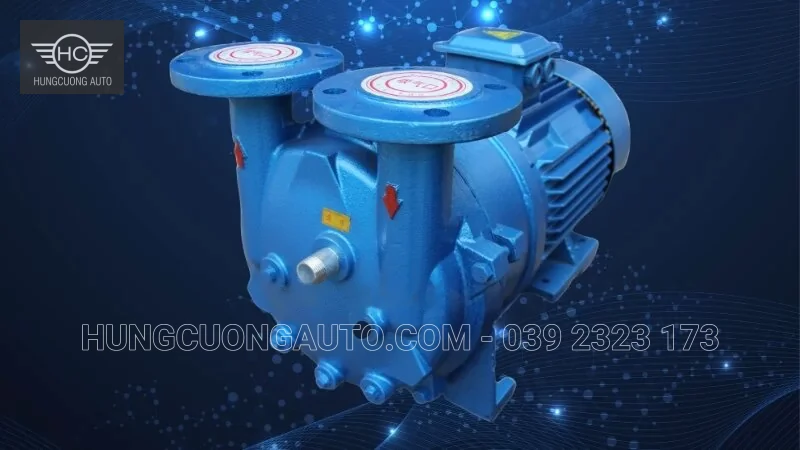 Bơm hút chân không đầu liền với hai cửa nối phía trên