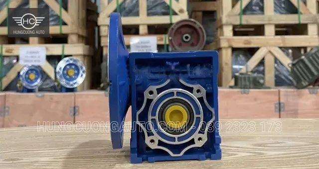 Hộp giảm tốc NMRV 30 — cấu hình và thông số