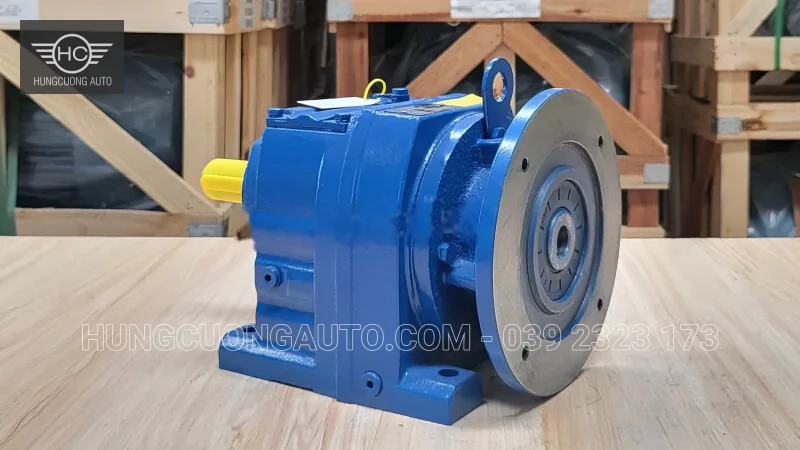 Hộp giảm tốc tải nặng trục thẳng R 11kW 15Hp