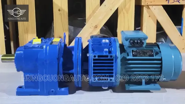 Motor giảm tốc 2 cấp UDL 0.37kW – R37