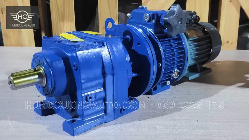 Motor giảm tốc 2 cấp UDL 0.8kW – R47