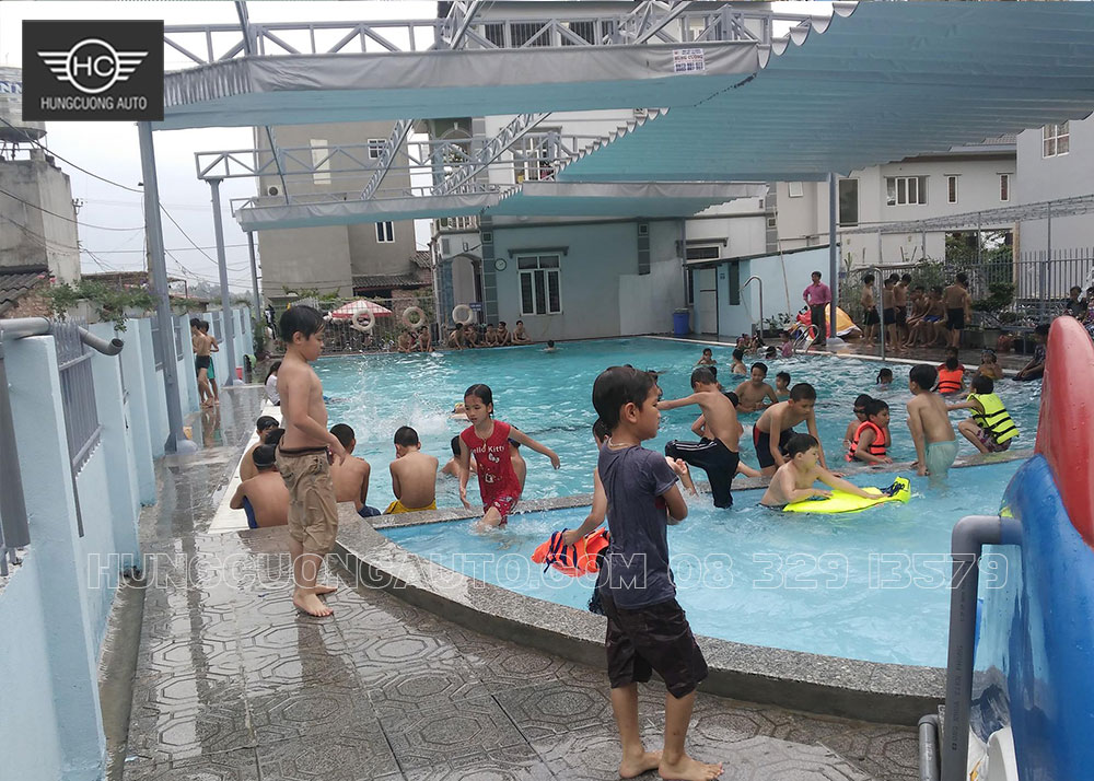 Thi công mái xếp tại bể bơi Việt Hưng Đông Anh, Hà Nội