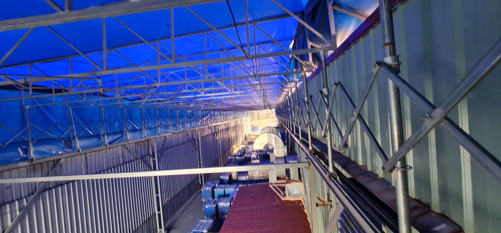 Toàn cảnh mái che di động khung giàn tại Công ty Zongshen