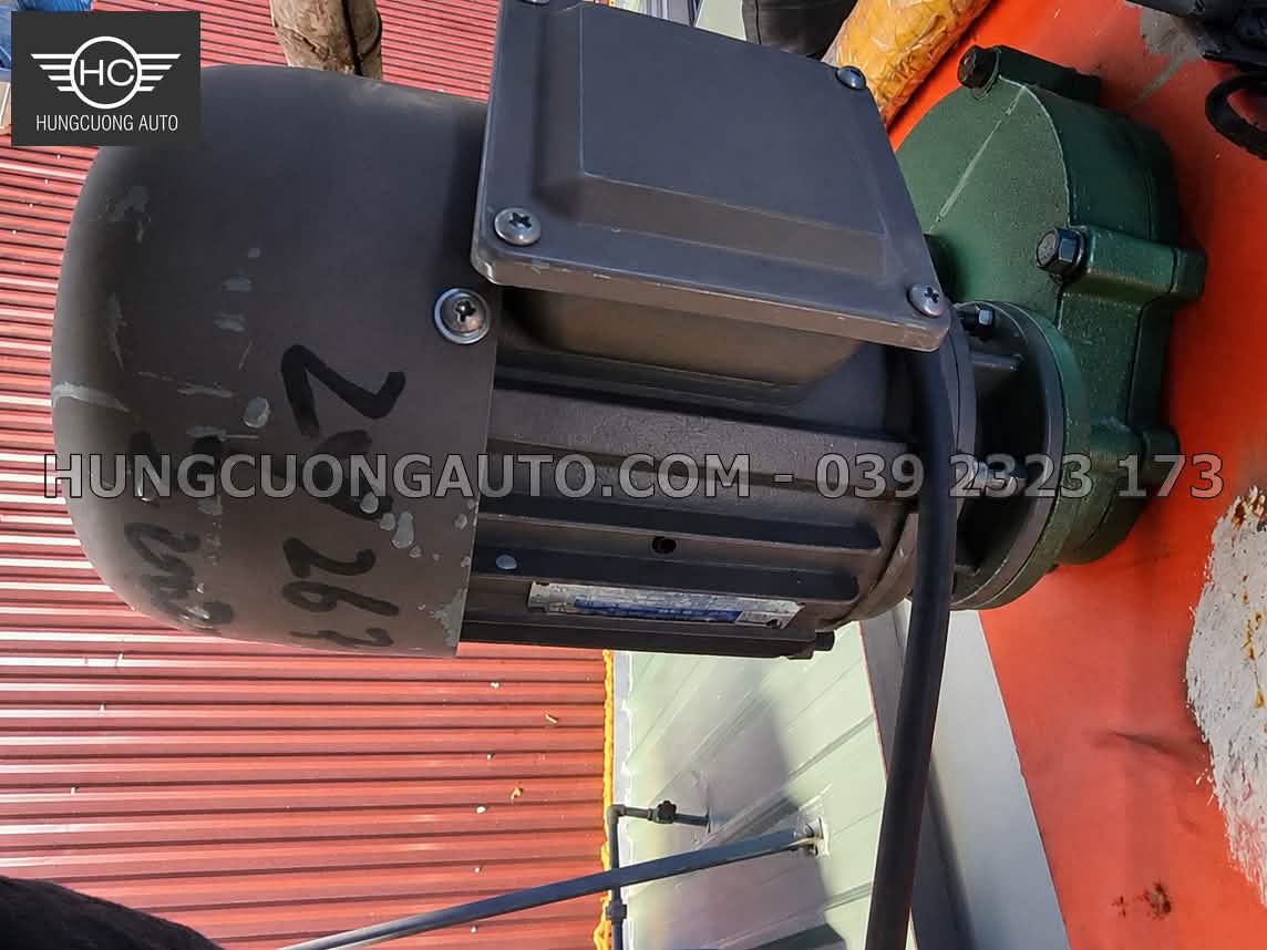 Kiểm tra cụm truyền động LDA của mái che di động khung giàn
