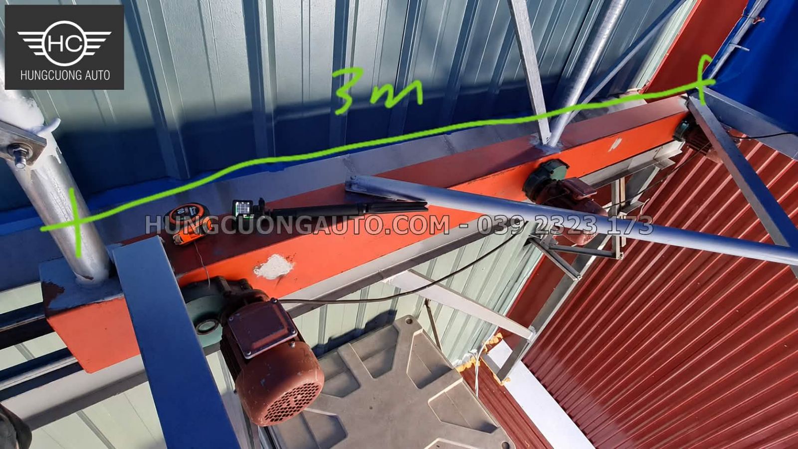 Cụm motor LDA lắp trên ray trên cao của mái che di động khung giàn