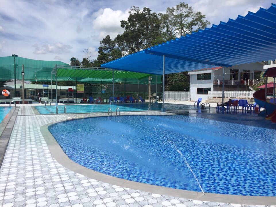 Dịch vụ thi công bạt xếp hồ bơi đẹp, giá rẻ tại Hà Nội    